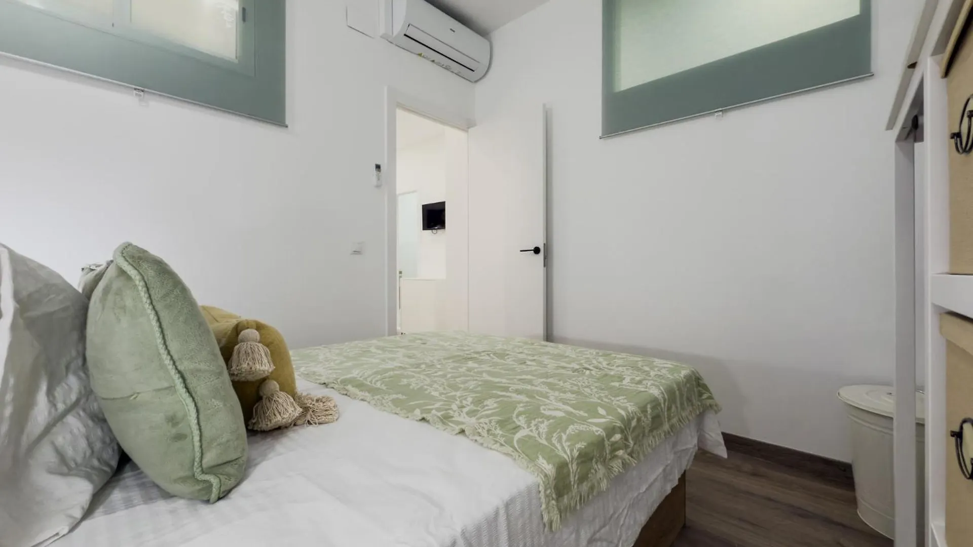 Bonito Apartamento En Ronda Sant Pau Barcelona 0*,